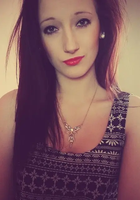 Я Василиса, 18, из Постав, ищу знакомство для общения