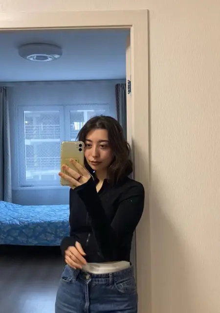 Яна из Берлина, мне 27, познакомлюсь для вирта