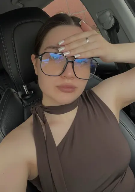 Валерия из Гродно, ищу на сайте постоянные отношения