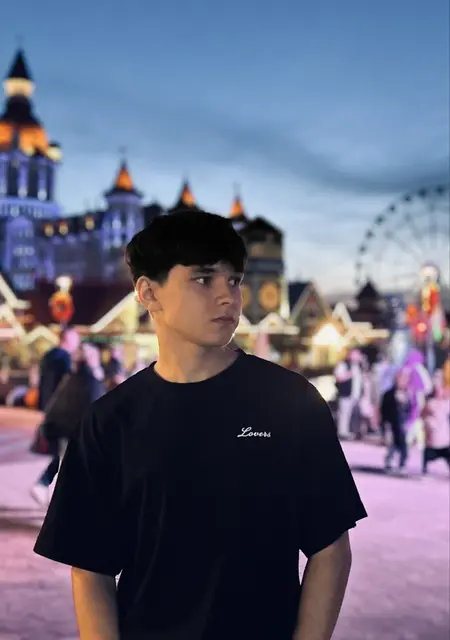 Я Kviz, 20, знакомлюсь для приятного времяпровождения в Лондоне