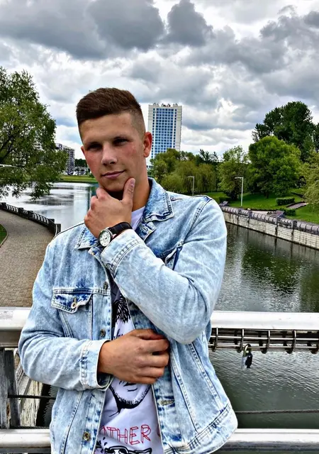 Pavel из Гомеля, ищу на сайте дружбу